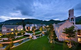 โรงแรมเทมส์ วัลลีย์ เขาใหญ่ (SHA Plus+)